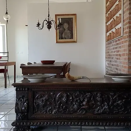 Ancient Estate 